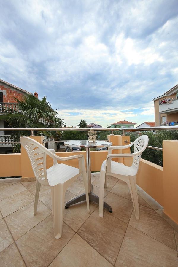 Apartments By The Sea Sukosan, Zadar - 6229 外观 照片